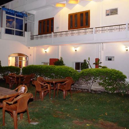 Hotel Sugandh Retreat Dźajpur Zewnętrze zdjęcie
