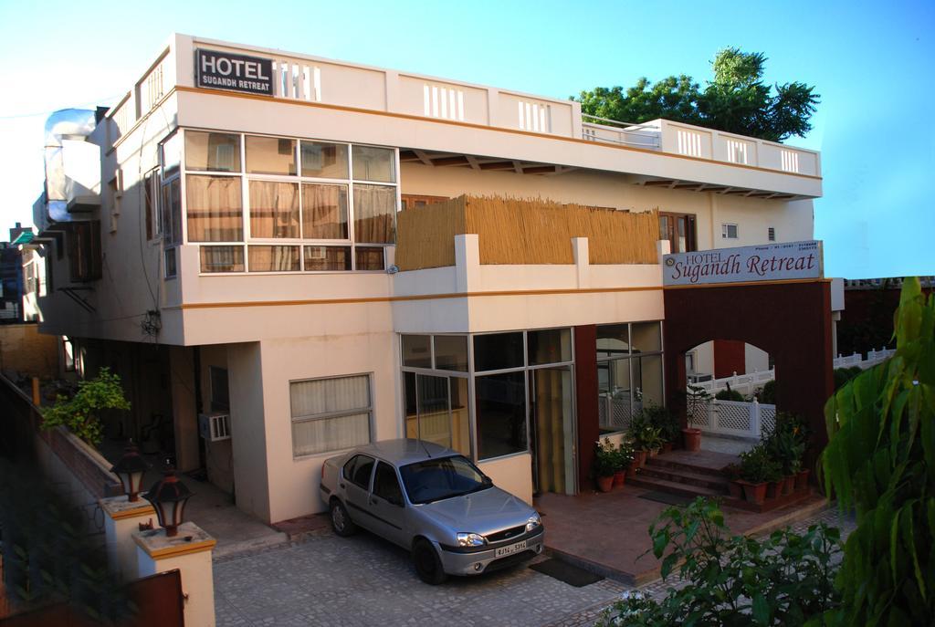 Hotel Sugandh Retreat Dźajpur Zewnętrze zdjęcie