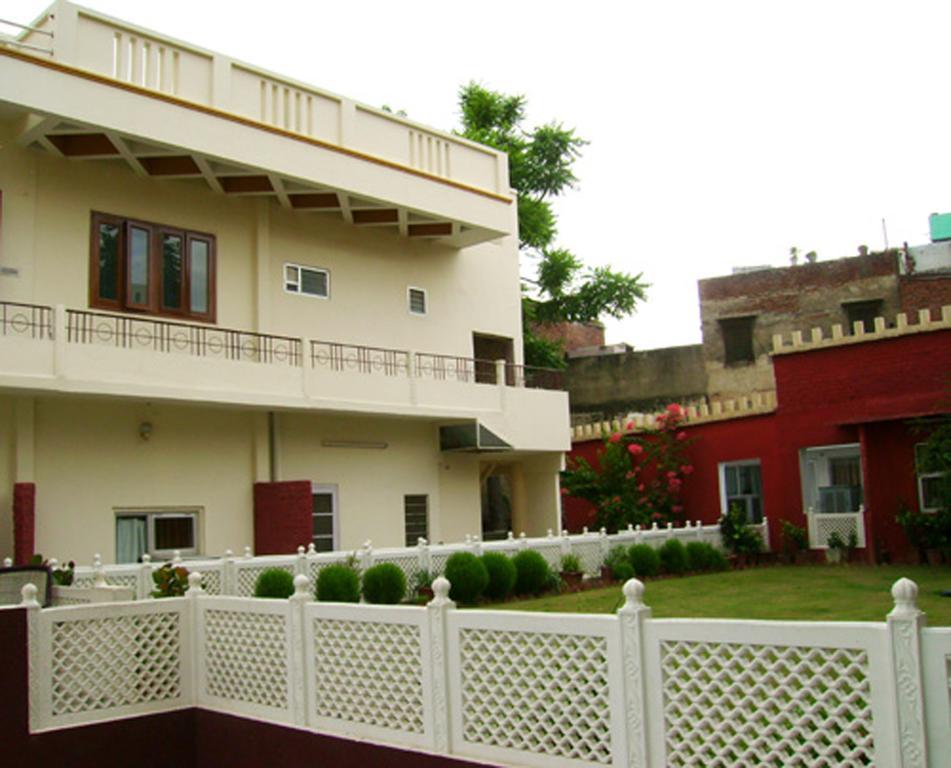 Hotel Sugandh Retreat Dźajpur Zewnętrze zdjęcie
