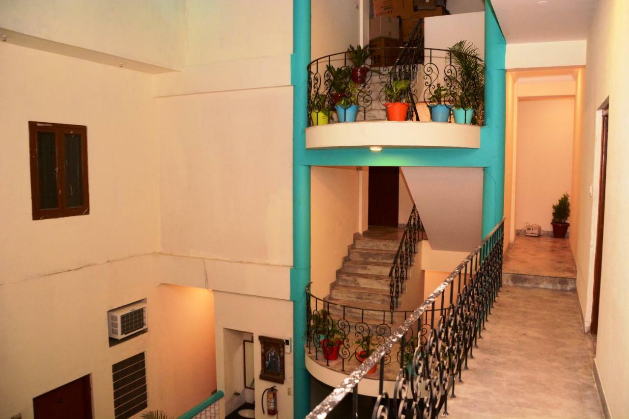 Hotel Sugandh Retreat Dźajpur Zewnętrze zdjęcie
