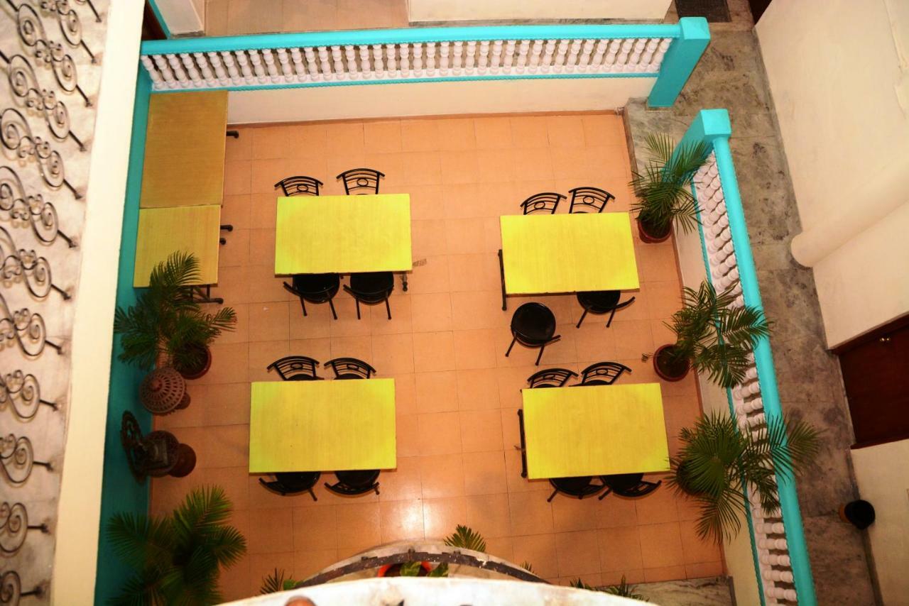 Hotel Sugandh Retreat Dźajpur Zewnętrze zdjęcie