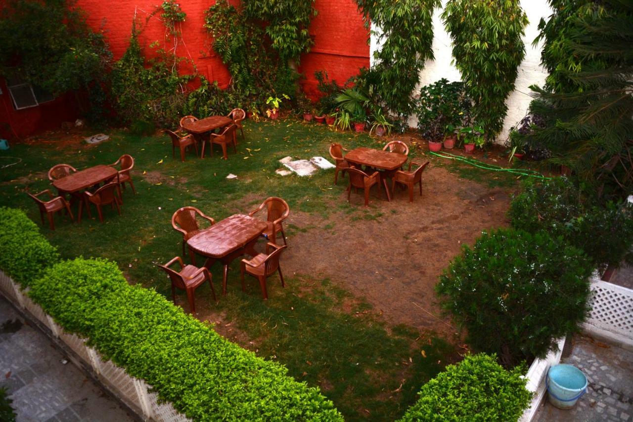 Hotel Sugandh Retreat Dźajpur Zewnętrze zdjęcie
